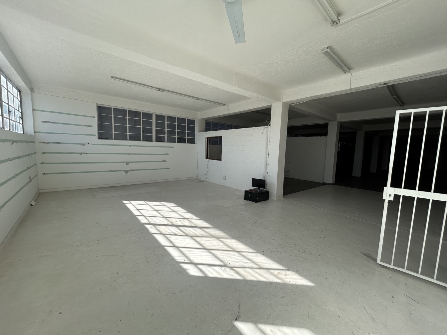 To Let Commercial Property for Rent in Woodstock Western Cape